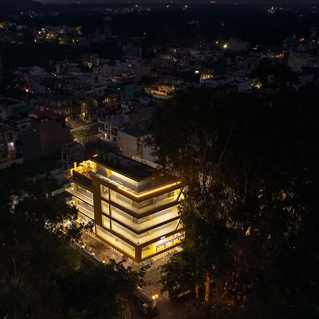 The Hosteller Dehradun Eksteriør billede