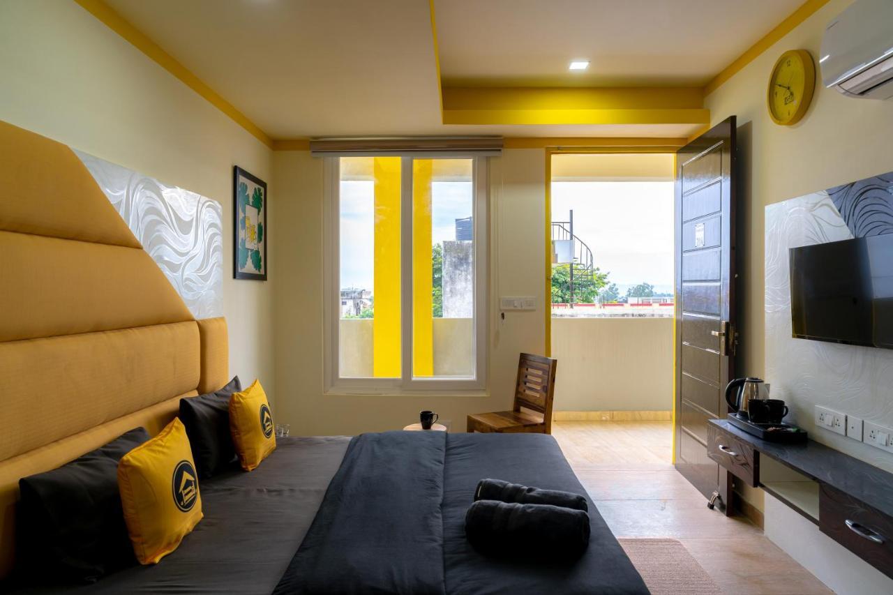 The Hosteller Dehradun Eksteriør billede