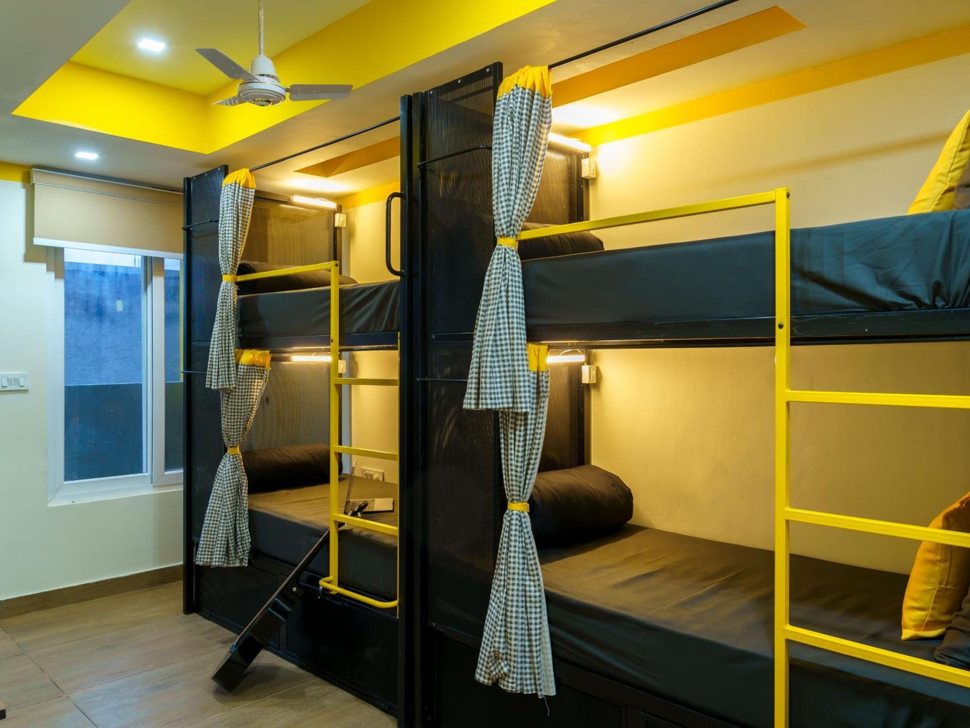 The Hosteller Dehradun Eksteriør billede